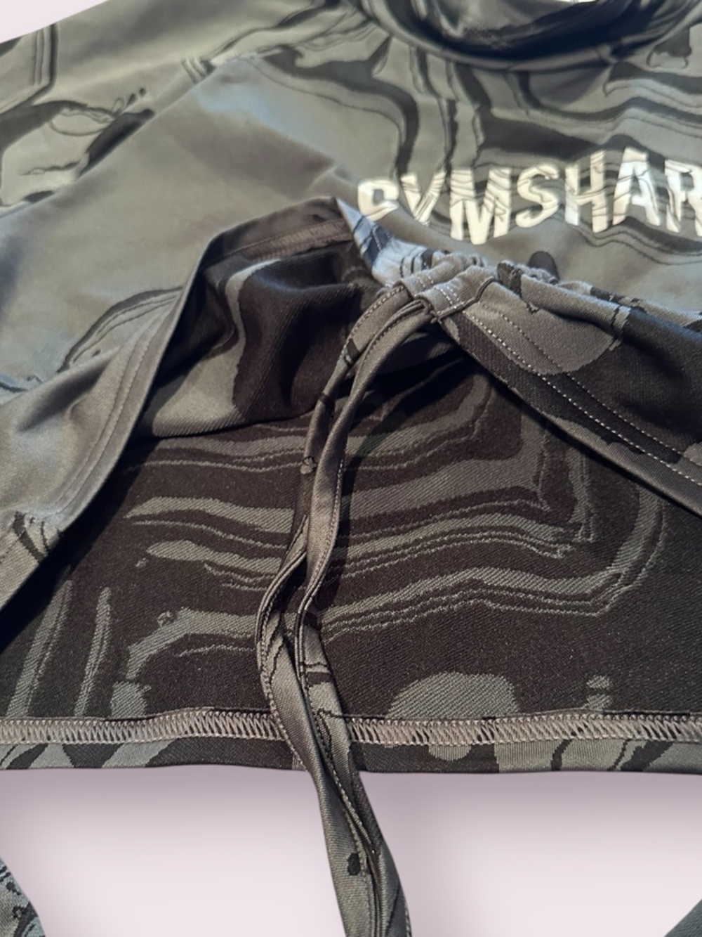 Women's Gymshark Power Crop Hoodie Gray Black Marble Print Synch Size Medium - Picture 5 of 9